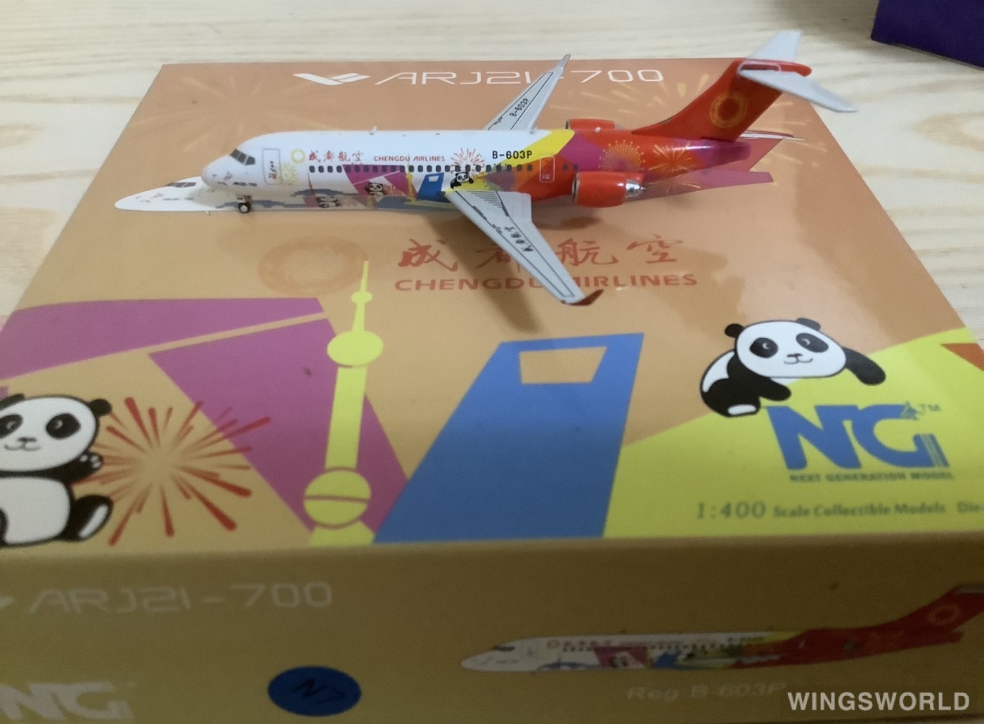 NGmodels 1:400 NG21006 Chengdu Airlines 成都航空 Comac ARJ21-700 B-603P