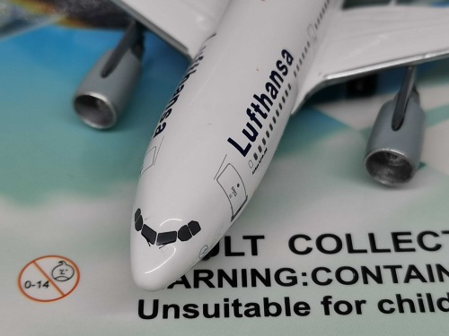 Lufthansa 汉莎航空 Airbus A310-300 D-AIDA 1990s colors. With rolling gears. AC4DAIDA AeroClassics 1:400