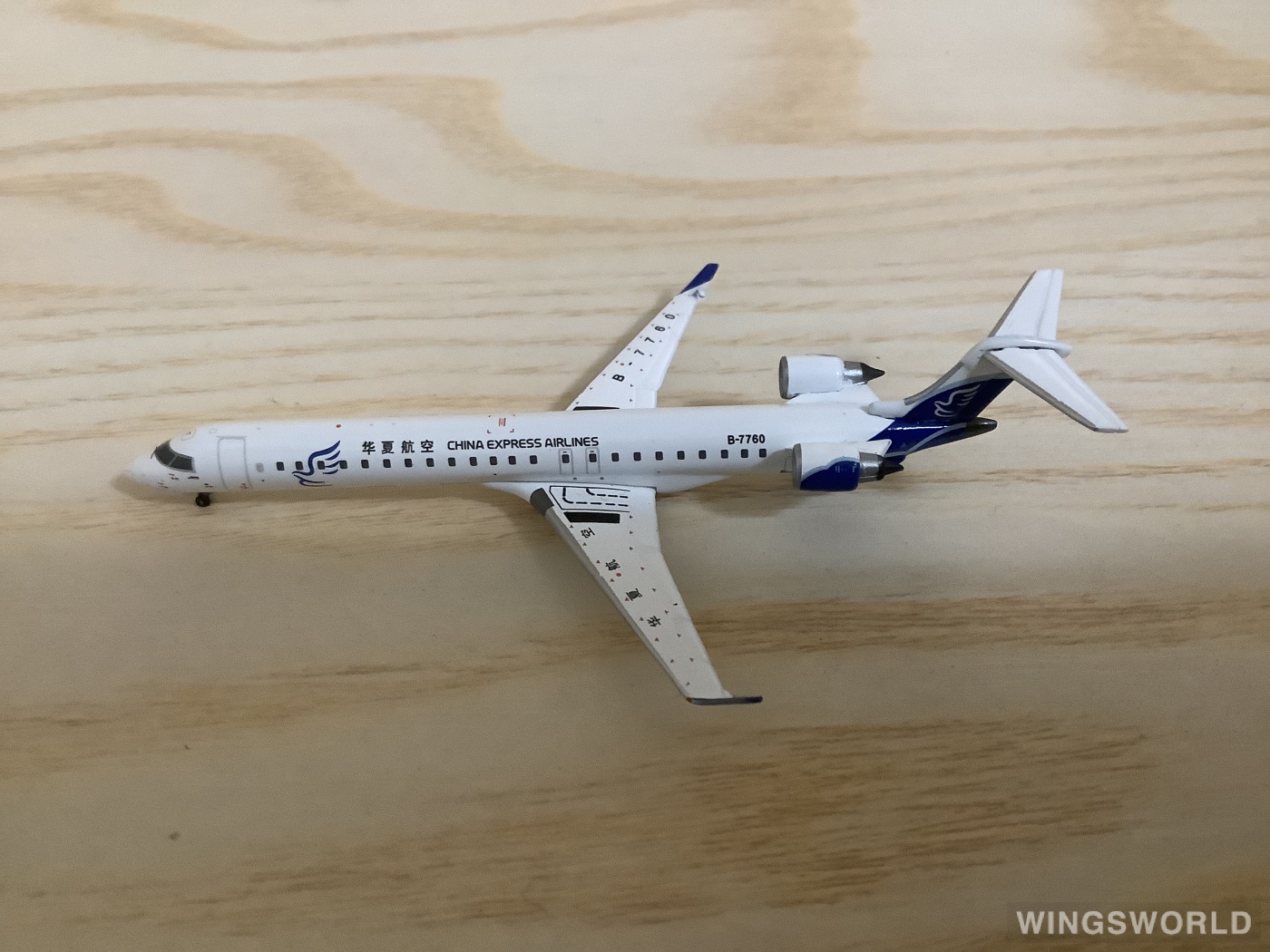 JC Wings 1:400 KD4083 China Express Airlines 华夏航空 Bombardier CRJ900 B-7760