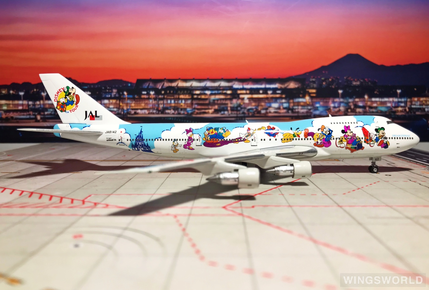 Phoenix 1:400 Boeing 747-100 Japan Airlines 日本航空PH04027 JA8142