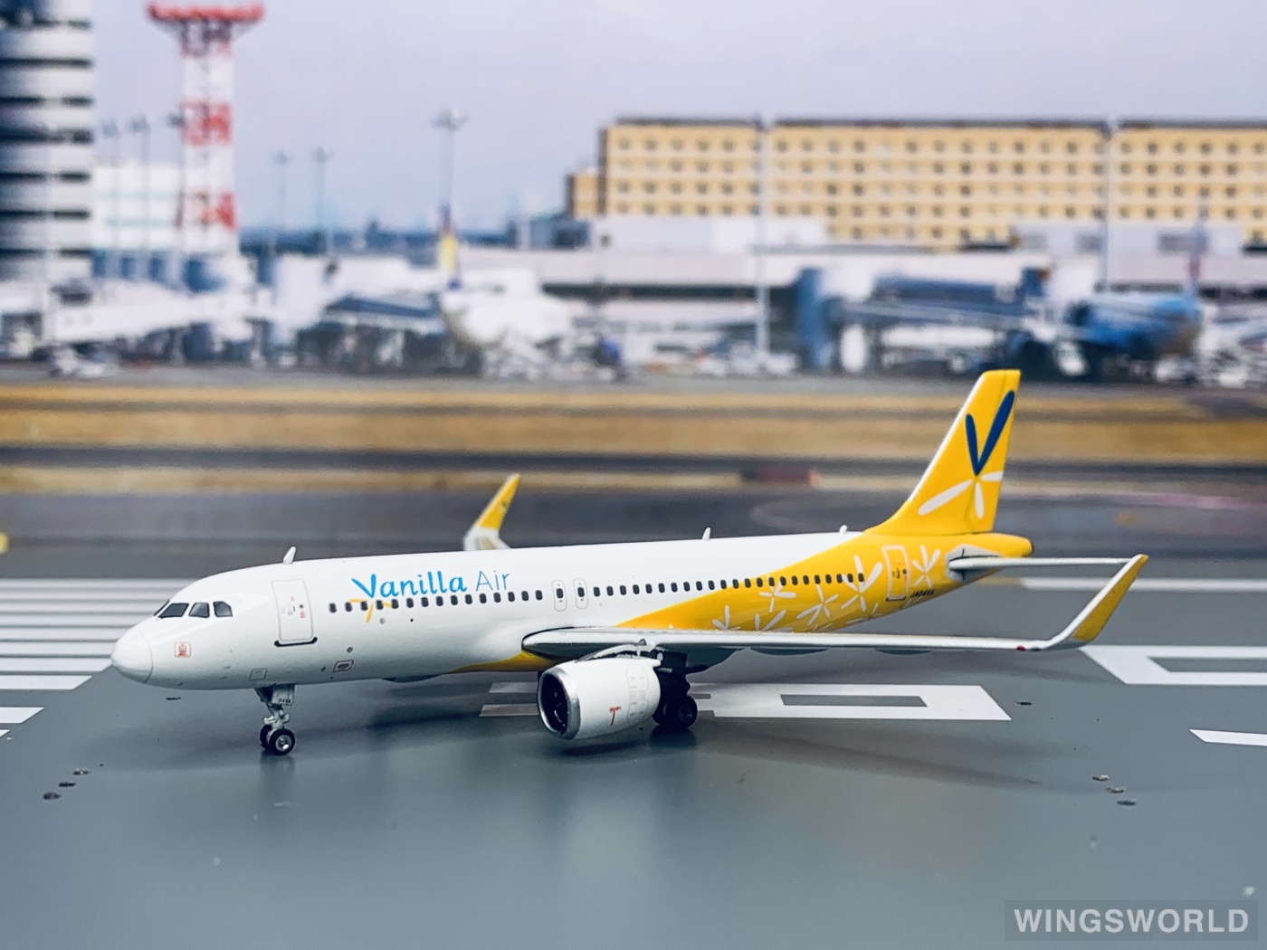 Phoenix 1:400 PH11193 Vanilla Air 香草航空 Airbus A320 JA04VA