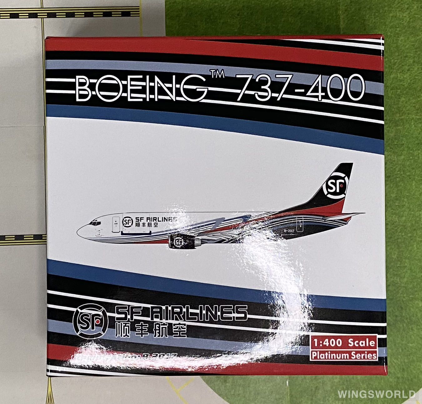 Phoenix 1:400 PH10786 SF Airlines 顺丰航空 Boeing 737-400 B-2017