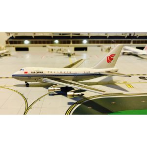 Air China 中国国际航空 Boeing 747SP B-2438 JC代工，GJ模具. SKY-057S Skywings 1:400