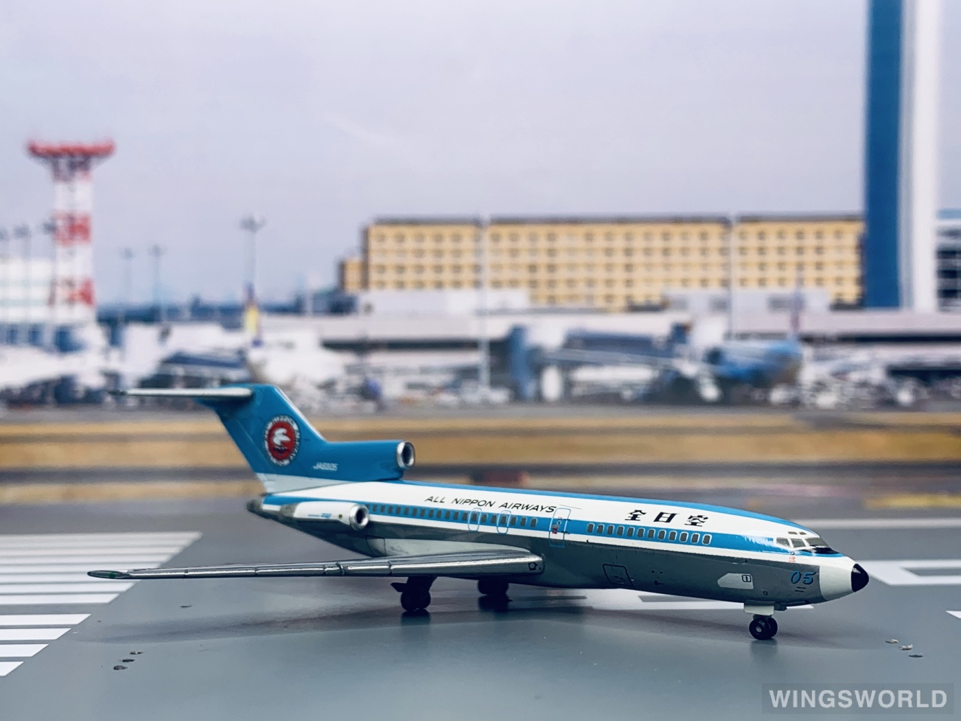 Hogan 1:400 NH40044 ANA 全日空 Boeing 727-100 JA8305