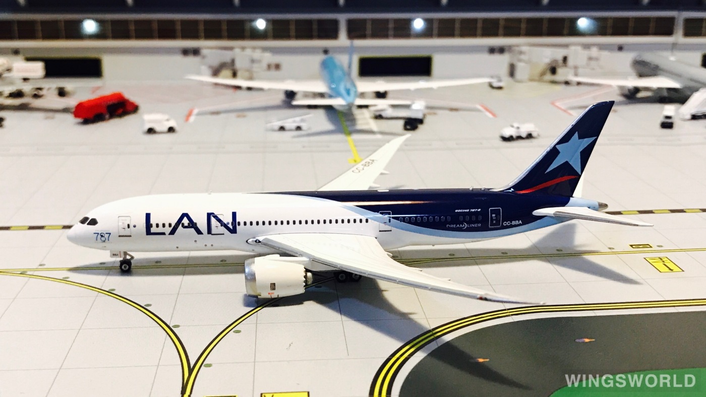 Geminijets 1:400 GJLAN1220 LAN Airlines 智利航空 Boeing 787-8 CC-BBA