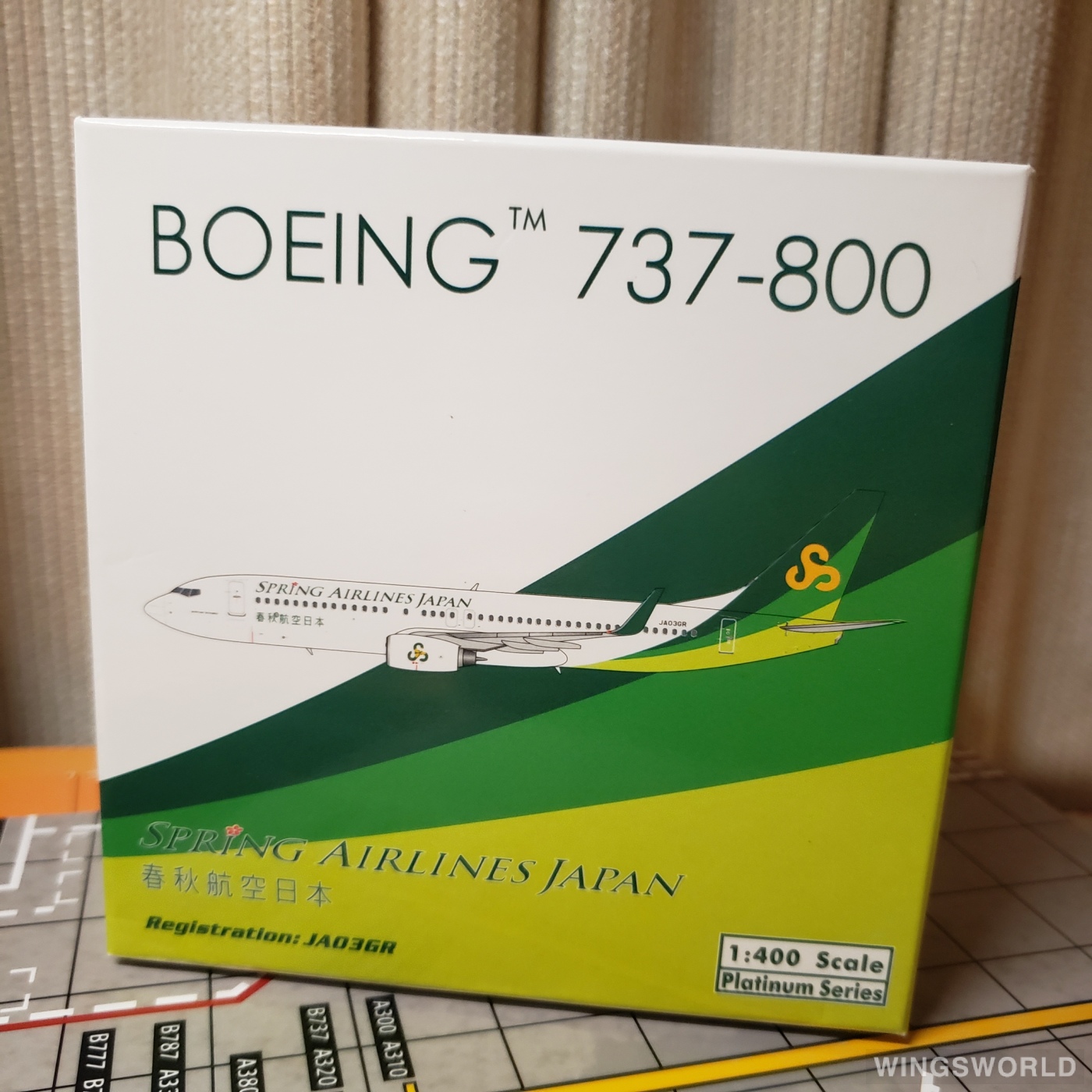 Phoenix 1:400 Boeing 737-800 Spring Airlines Japan 春秋航空日本