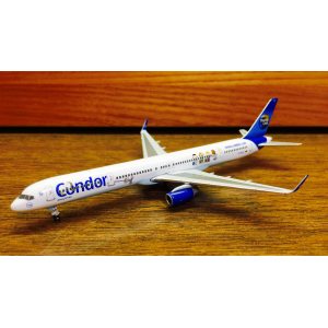 Condor 神鹰航空 Boeing 757-300 D-ABOJ Peanuts colors. 562270 Herpa 1:400