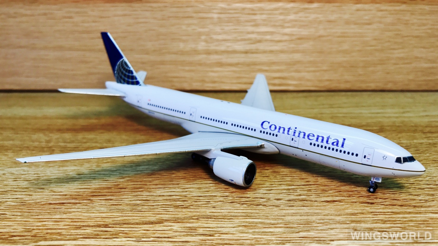 大陆航空 gjcoa1024 n27015 的照片 作者:ww648 - 飞机模型世界资料库