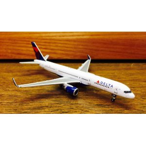 Delta Air Lines 达美航空 Boeing 757-200 N703TW 2007s colors. GJDAL884 Geminijets 1:400