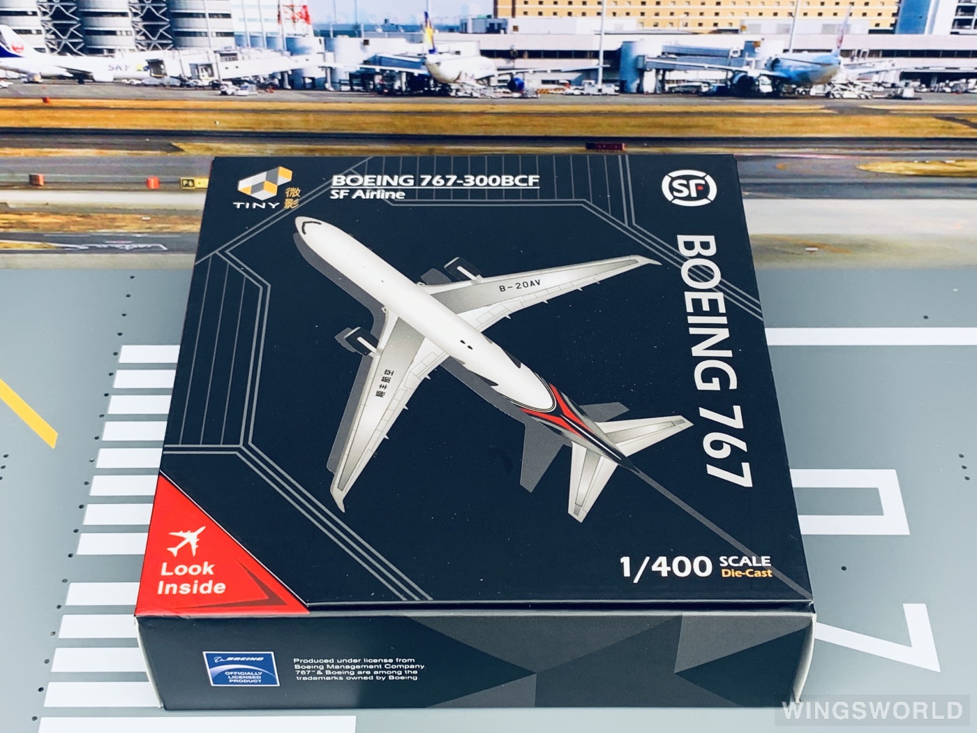 Tiny 微影 1:400 ATC40006 SF Airlines 顺丰航空 Boeing 767-300 B-20AV