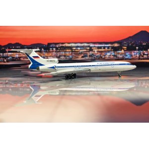 Aeroflot 俄罗斯航空 Tupolev Tu-154 RA-85670  PH10639 Phoenix 1:400