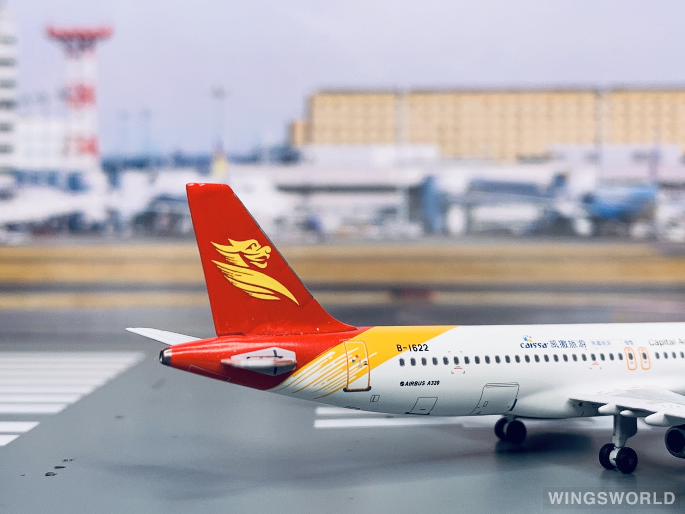 HYJLwings 1:400 HYJL11002 Capital Airlines 首都航空 Airbus A320 B-1622