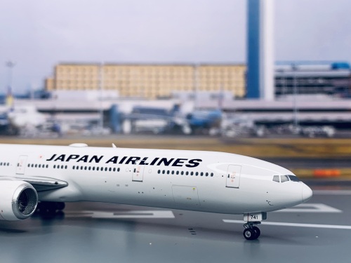 Phoenix 1:400 Boeing 777-300ER Japan Airlines 日本航空PH04184