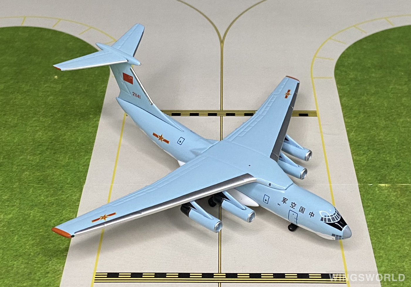 AeroClassics 1:400 AC419766 PLAAF 中国空军 Ilyushin Il-76 21141