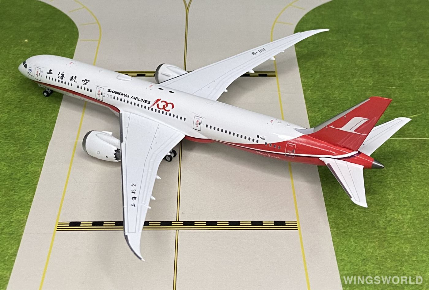 NGmodels 1:400 NG55005 Shanghai Airlines 上海航空 Boeing 787-9 B-1111