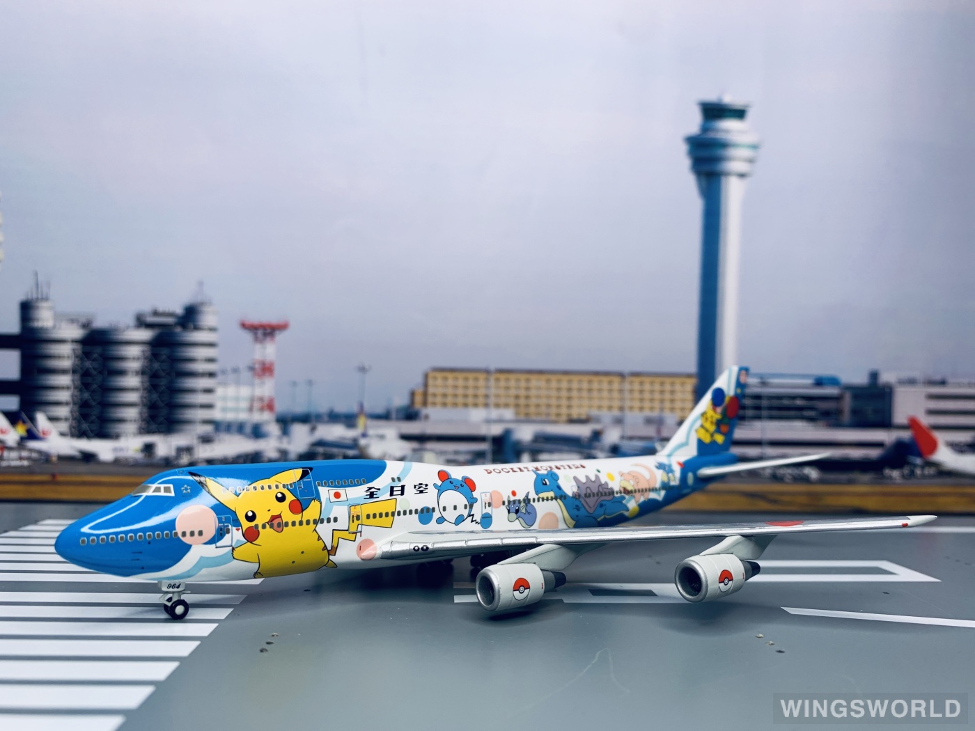 Hogan 1:400 NH40007 ANA 全日空 Boeing 747-400 JA8964
