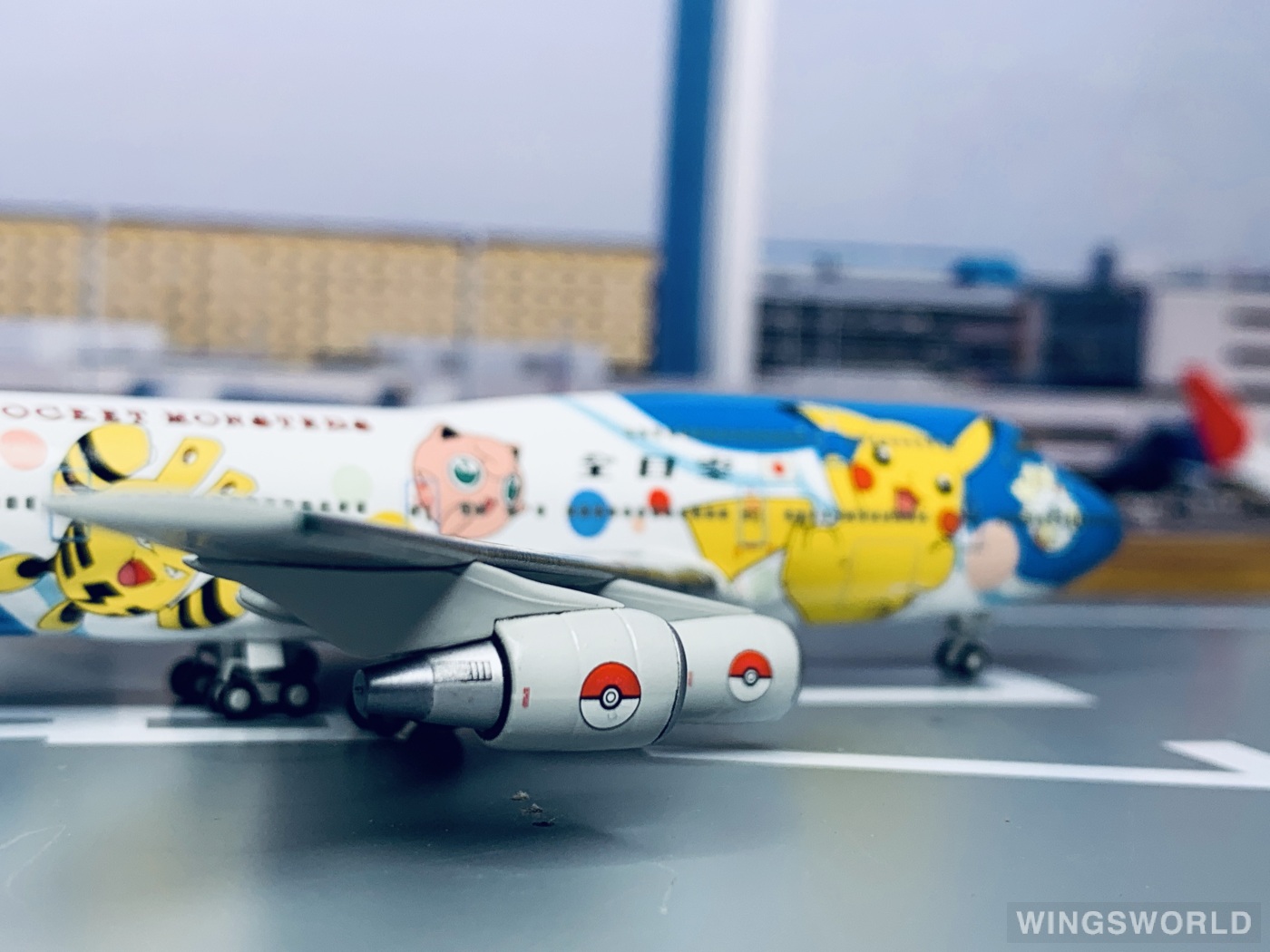 Hogan 1:400 NH40007 ANA 全日空 Boeing 747-400 JA8964