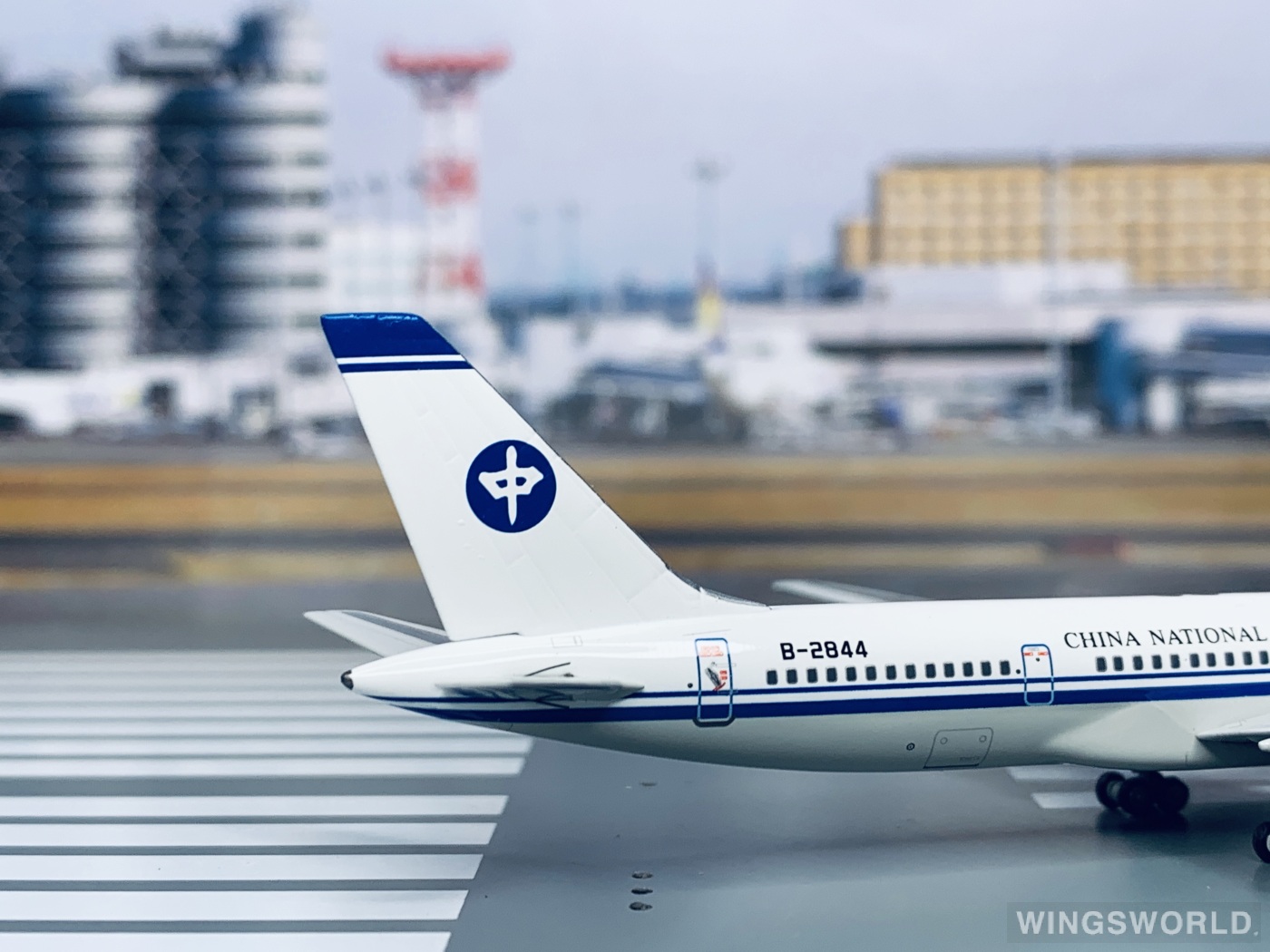 NGmodels 1:400 NG53016 CNAC 中国航空公司 Boeing 757-200 B-2844