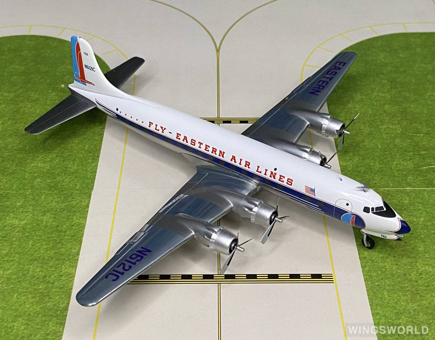 Herpa 1:200 558495 Eastern Air Lines 美国东方航空 Douglas DC-6 N6121C