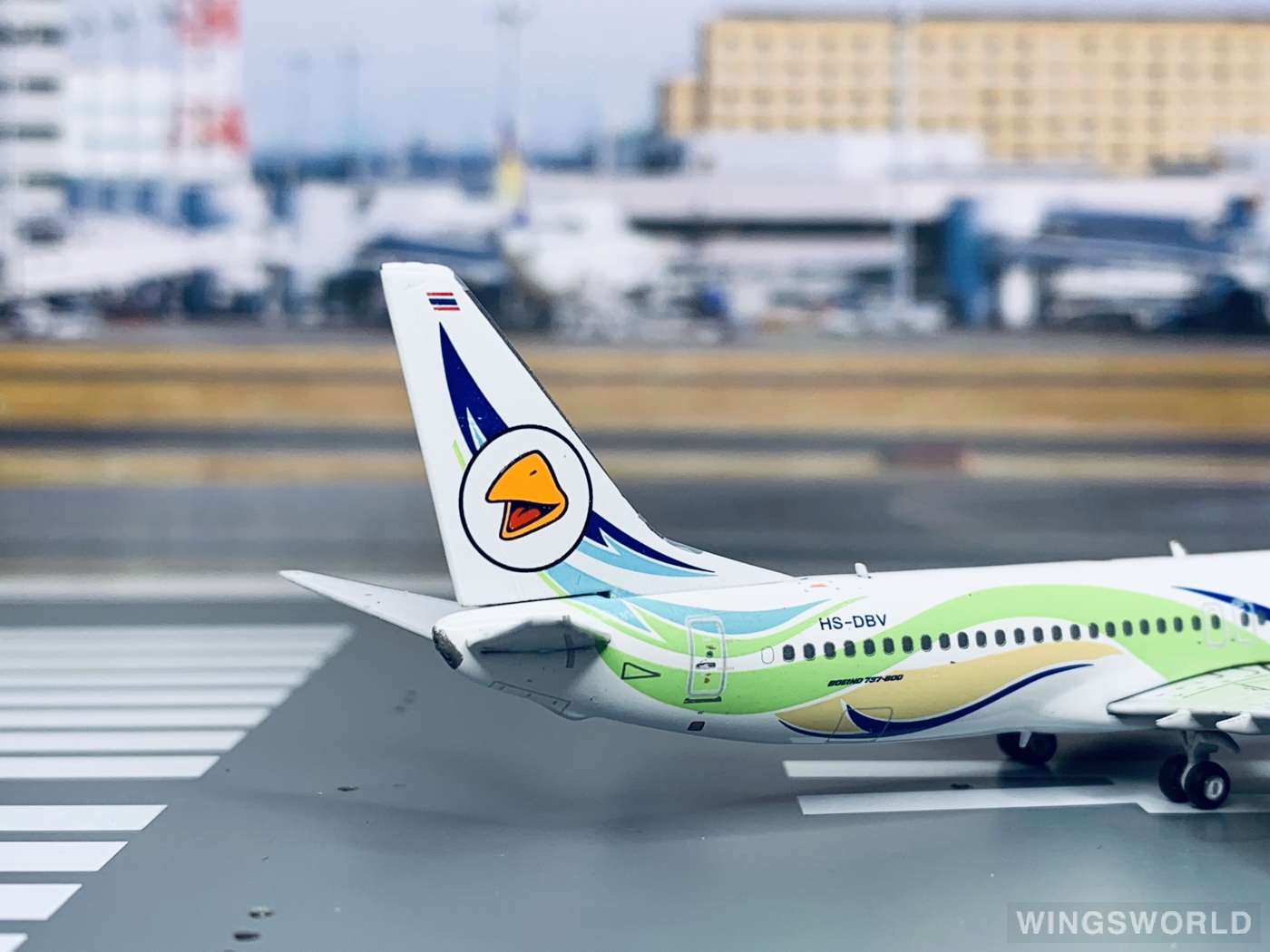 Phoenix 1 400 Boeing 737 800 Nok Air PH11303 HS DBV 