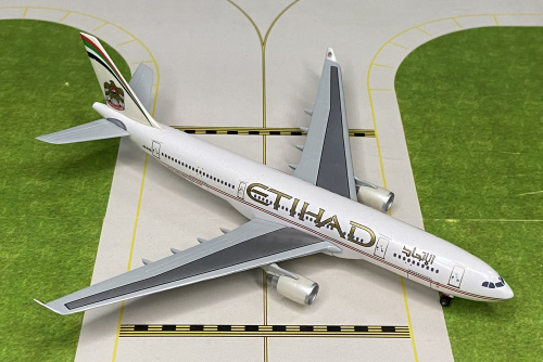 Etihad Airways 阿提哈德航空 Airbus A330-200 A6-EYA  55901 Dragon Models 1:400
