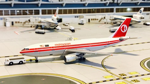 Malaysia Airlines 马来西亚航空 Airbus A300B4/B2 9M-MHB  AC9MMHB AeroClassics 1:400