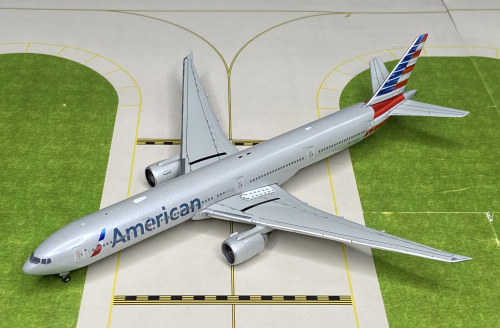 American Airlines 美国航空 Boeing 777-300ER N718AN  GJAAL1279 Geminijets 1:400