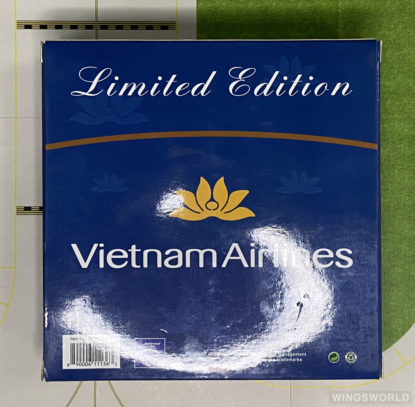 Phoenix 1:400 PH11136 Vietnam Airlines 越南航空 Boeing 787-9 VNA861