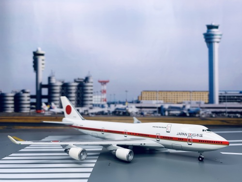 JASDF 日本航空自卫队 Boeing 747-400 20-1101  GJJPG027 Geminijets 1:400