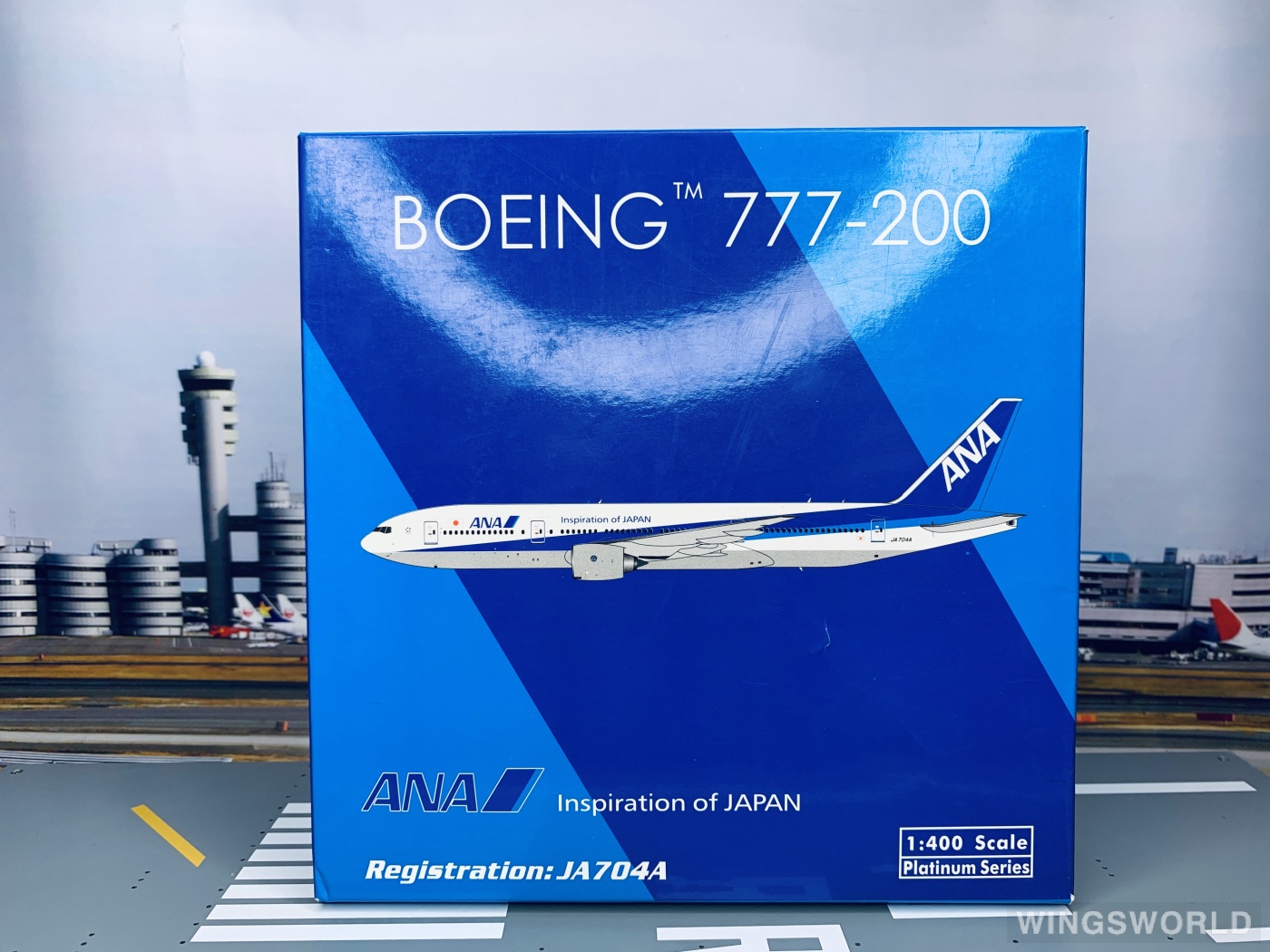 Phoenix 1:400 PH11118 ANA 全日空 Boeing 777-200 JA704A