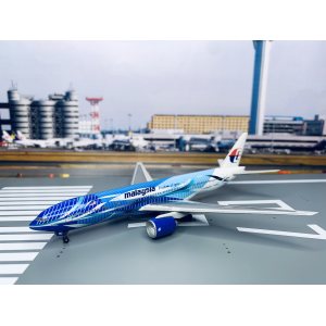 Malaysia Airlines 马来西亚航空 Boeing 777-200ER 9M-MRD 自由空间 55442 Dragon Models 1:400