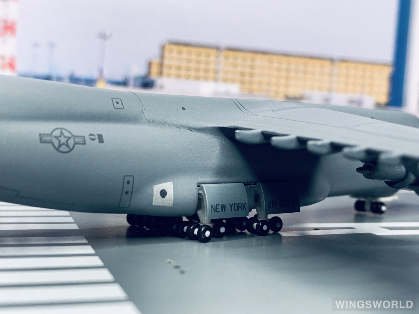 Dragon Models 1:400 55780 USAF 美国空军 Lockheed C-5 69-0012