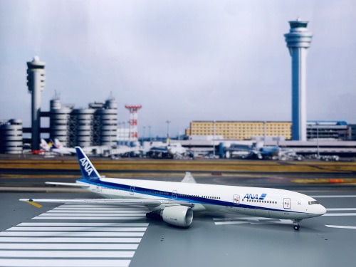 Hogan 1:400 Boeing 777-300ER ANA 全日空NH40027 JA777A 的相册- 飞机