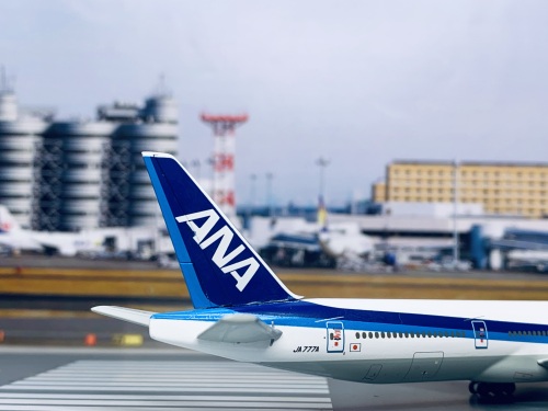 Hogan 1:400 Boeing 777-300ER ANA 全日空NH40027 JA777A 的相册- 飞机