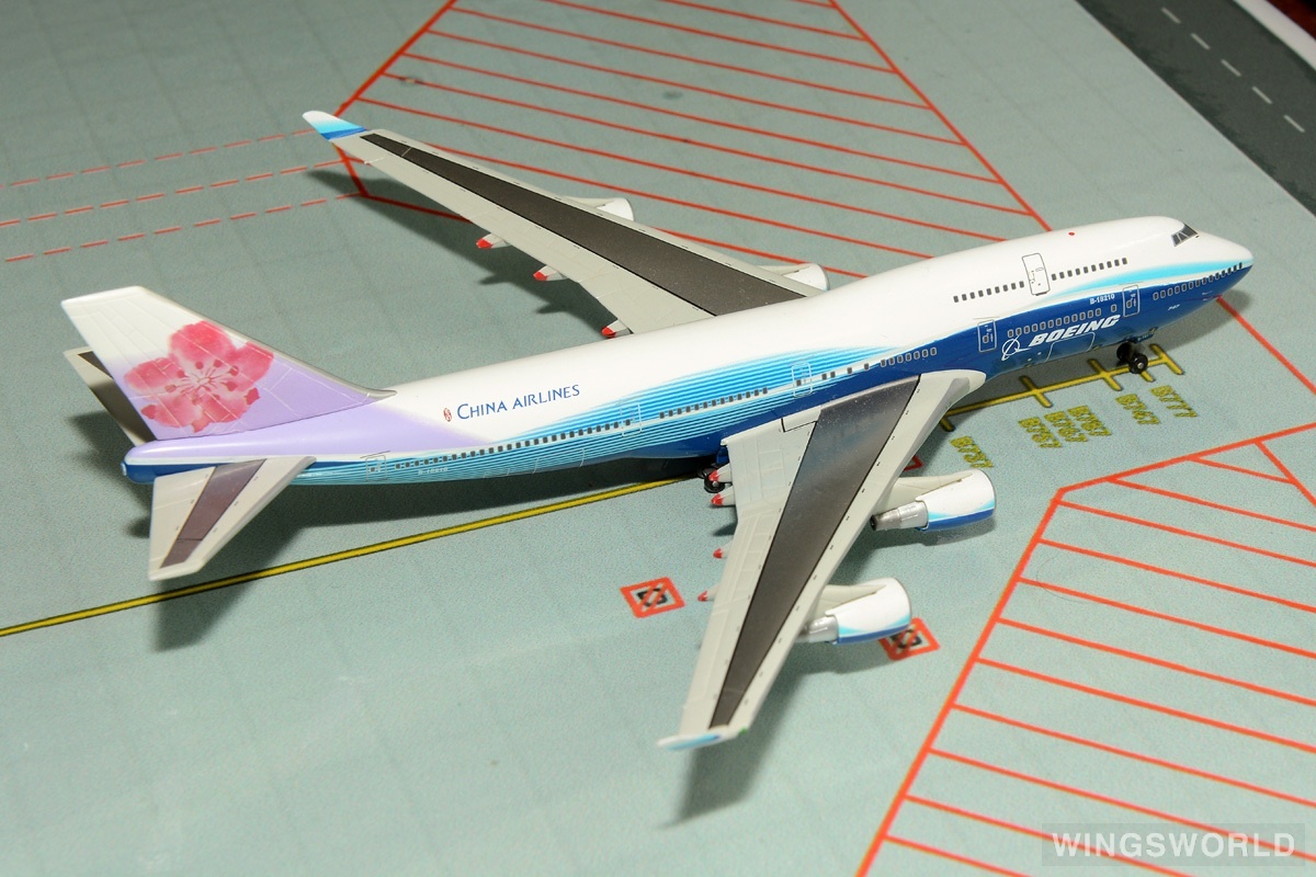 Dragon Models 1:400 Boeing 747-400 China Airlines 中华航空