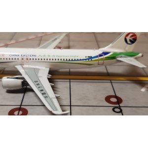 China Eastern 中国东方航空 Airbus A320 B-6029 大美青海 PH10828 Phoenix 1:400