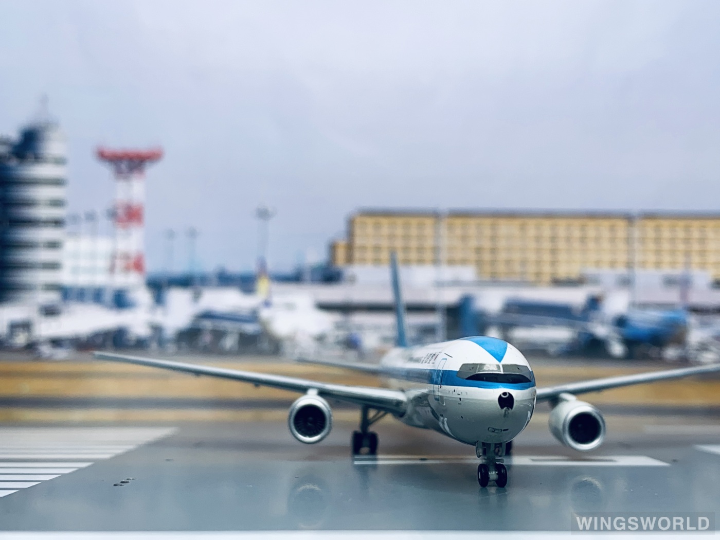 Hogan 1:400 NH40046 ANA 全日空 Boeing 767-300 JA602A