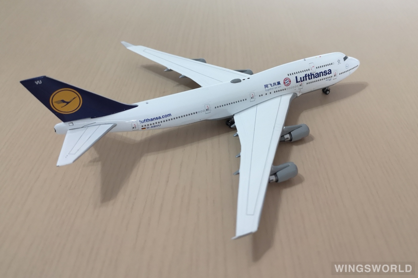 Phoenix 1:400 PH04079 Lufthansa 汉莎航空 Boeing 747-400 D-ABVU