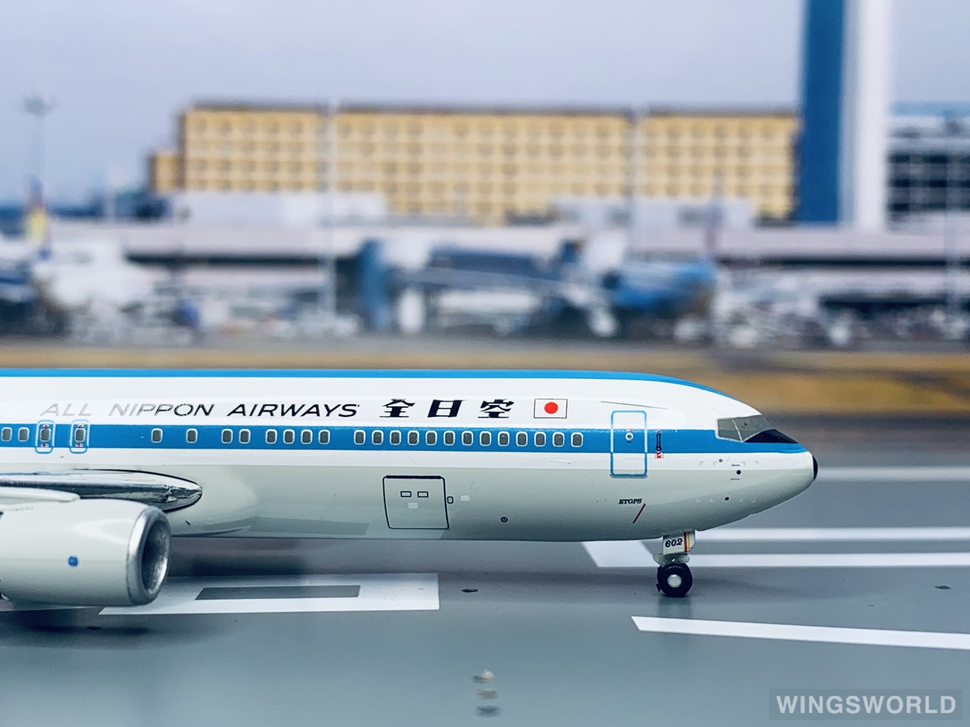Hogan 1:400 NH40046 ANA 全日空 Boeing 767-300 JA602A