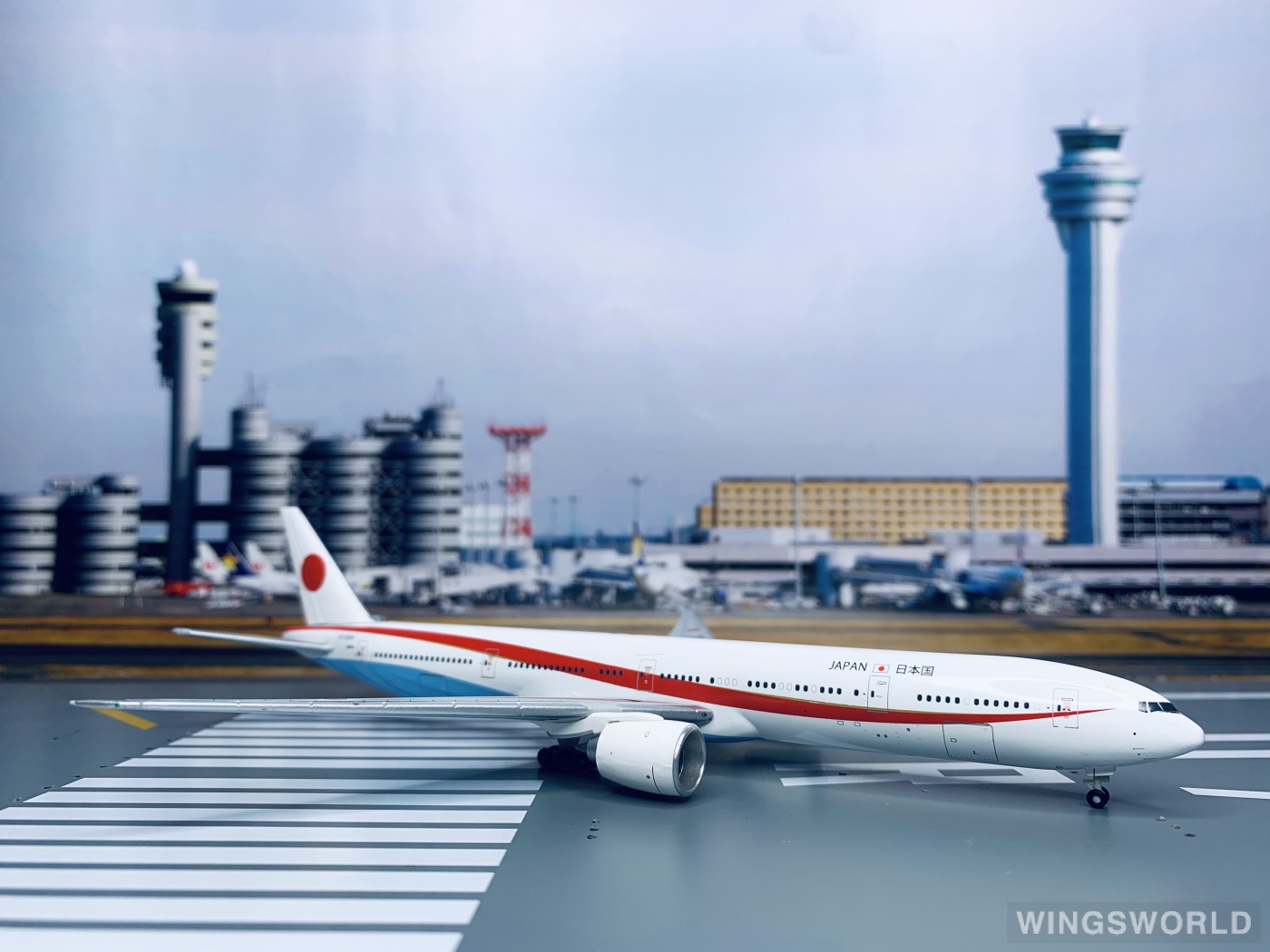 Hogan 1:400 JG40100 JASDF 日本航空自卫队 Boeing 777-300ER N509BJ