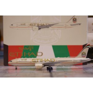 Etihad Airways 阿提哈德航空 Boeing 777-200 A6-LRC Etihad Boeing B777-200LR PH10944 Phoenix 1:400