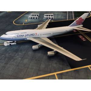 China Airlines 中华航空 Boeing 747-400 B-18207  PH11108 Phoenix 1:400