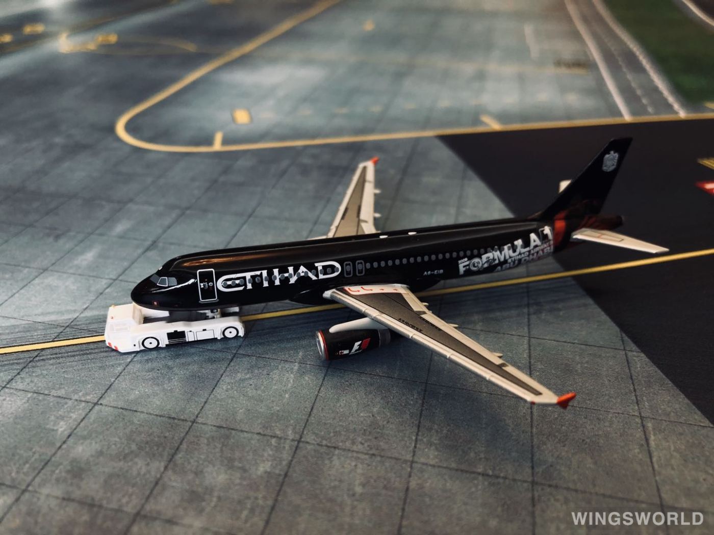 Herpa 1:400 562065 Etihad Airways 阿提哈德航空 Airbus A320 A6-EIB