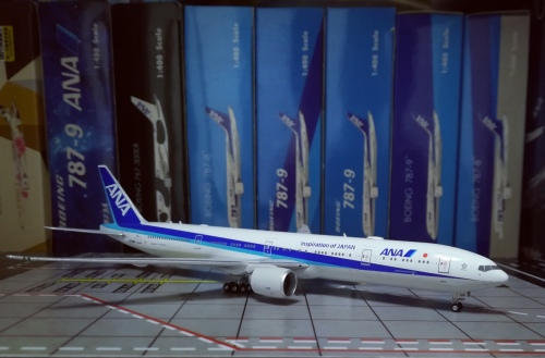 ANA 全日空 Boeing 777-300ER JA798A  PH04327 Phoenix 1:400