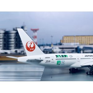 Japan Airlines 日本航空 Boeing 777-200 JA8984 Eco Jet PH10624 Phoenix 1:400