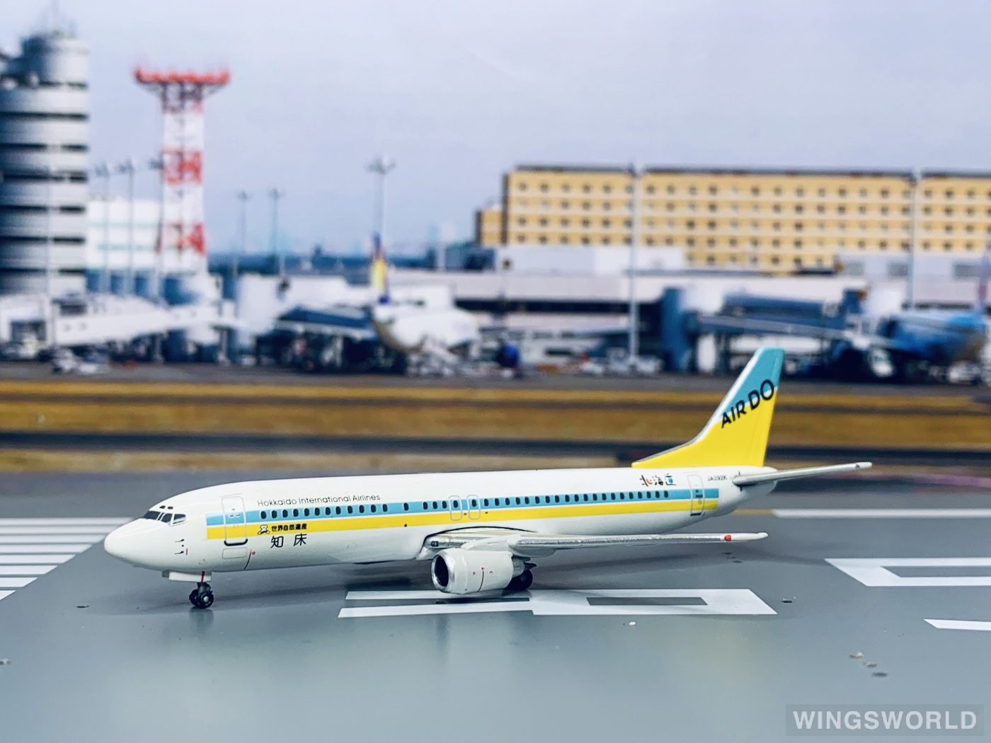 Geminijets 1:400 15604B Air Do 北海道国际航空 Boeing 737-400 JA392K