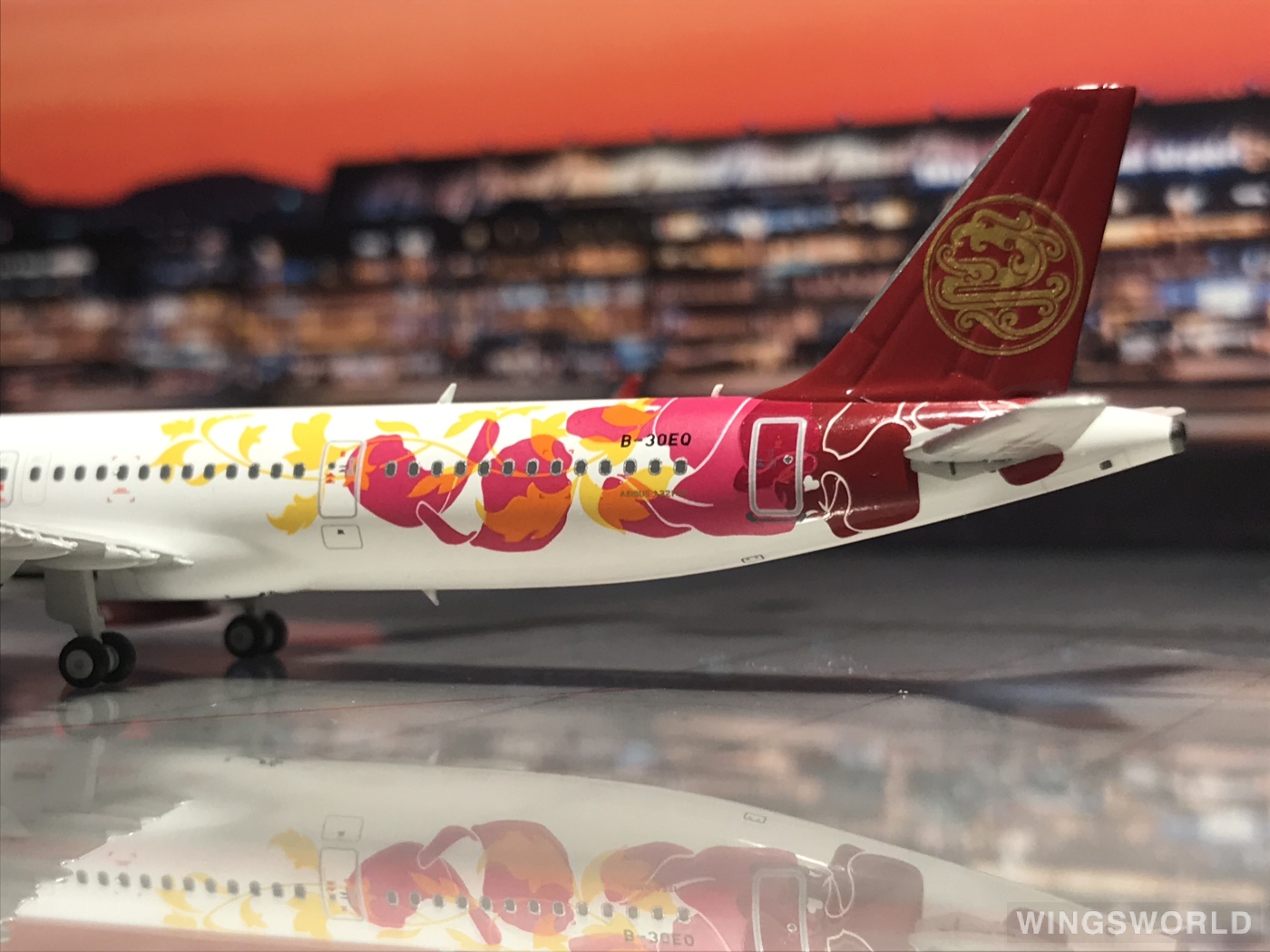 HYJLwings 1:400 HYJL810065 Juneyao Airlines 吉祥航空 Airbus A321neo B-30EQ