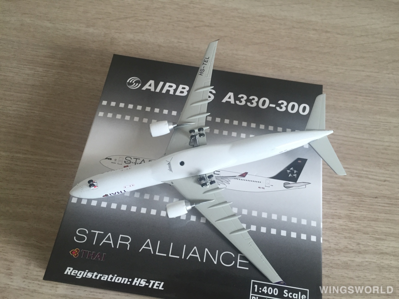 Phoenix 1:400 PH10499 Thai Airways 泰国国际航空 Airbus A330-300 HS-TEL