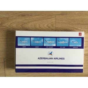 Azerbaijan Airlines 阿塞拜疆航空 Airbus A319  阿塞拜疆航空5架套装 ATR-72、A319、A320、757-200、767-300ER HG9802 Hogan 1:500