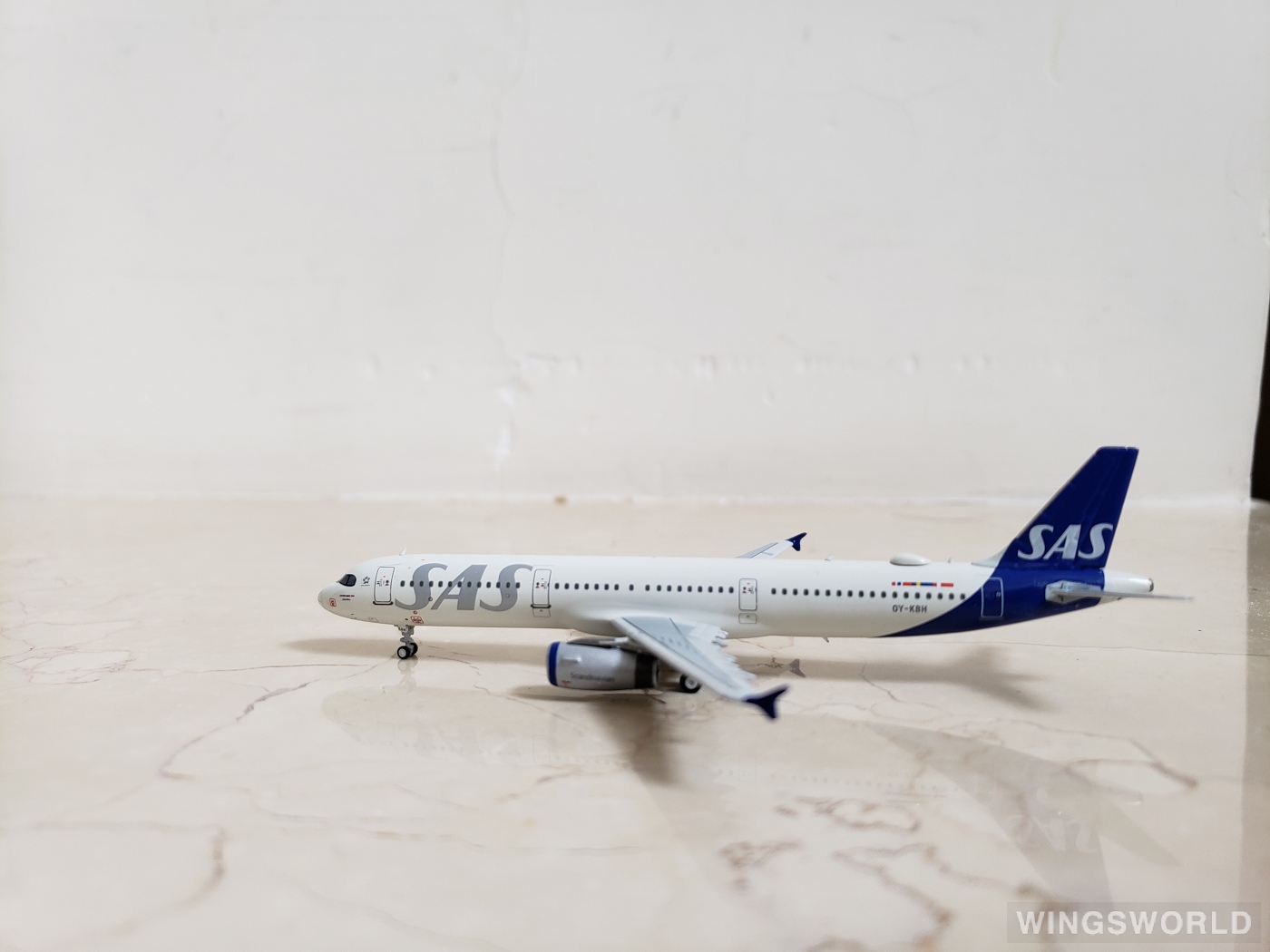 NGmodels 1:400 NG13005 SAS 北欧航空 Airbus A321 OY-KBH